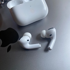 Apple airpods pro （第一世代）＋おまけ（モバイルバッテリー等）