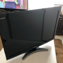 SHARP AQUOS LC-32E8 2011年製 　取引中