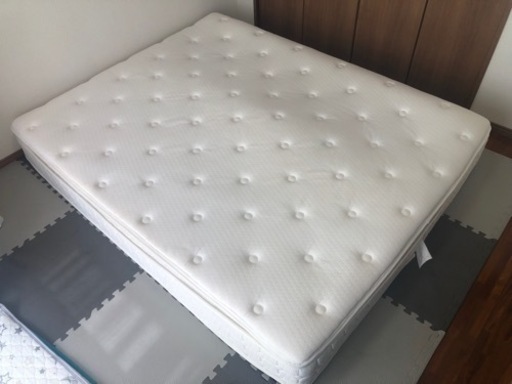 クイーンサイズ　マットレス