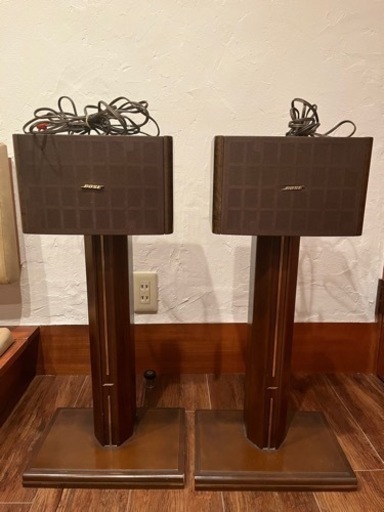BOSE スピーカー MODEL 121 脚付き 2つセット
