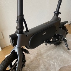 独特の素材 12インチ電動アシスト自転車 折り畳み電動アシスト自転車 自転車本体
