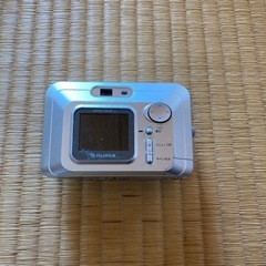 ジャンク　FUJIFILM FinePix A201の画像