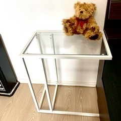IKEA VITTSJÖ ヴィットショー ラップトップスタンド サイド/ソファーテーブルの画像