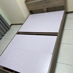 セミダブル　ベッドフレーム&マットレスセットの画像