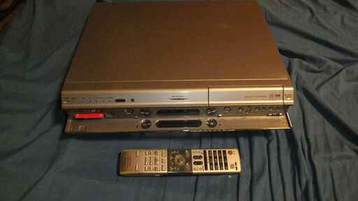 SHARP　DV-ARW12  HDD-DVDレコーダー　すぐお使いいただけます
