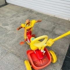 アンパンマン三輪車の画像