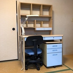 勉強机　ニトリ