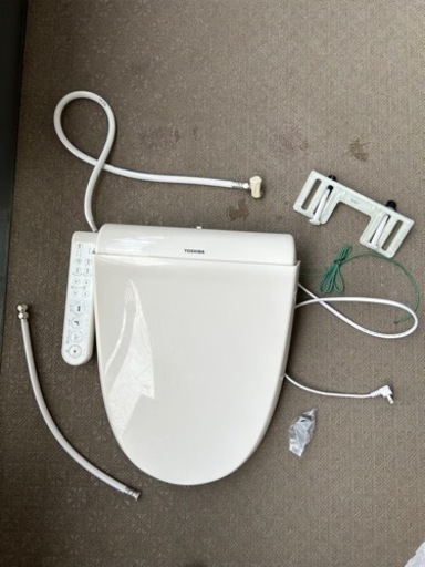 温水洗浄便座　東芝　クリーンウォッシュ SCS-S301