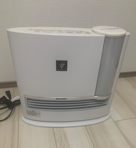 SHARP 加湿セラミックファンヒーター(HX-H120-W)