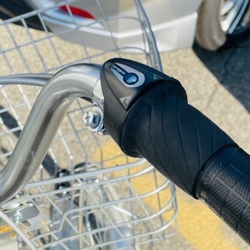 美品 あさひ [ASAHI] カジュリー リラックス-L 27インチ 6段変速 オートライト シティサイクル ママチャリ 自転車