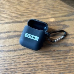 ミルクフェド MILKFED AIRPODS CASE エアーポッズ ケース シリコン キーホルダーの画像