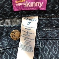 新品未使用　オールドネイビー　スーパースキニーの画像