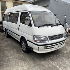 ハイエースグランドキャビン１０名乗り　
