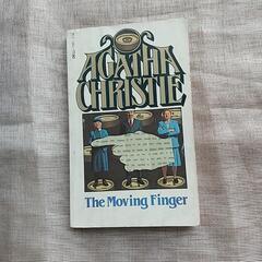 「THE MOVING FINGER」   AGATHA CHR...