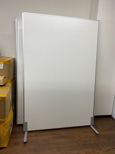 【決まりました】中古美品！パーテーション H1800×W1200 カグクロ製 オフィス、事務所の間仕切り パーティション