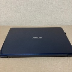 ノートPC  ASUS E203Nの画像
