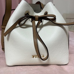 ★フルラのバケットバック売ります★Furla costanza minibagの画像
