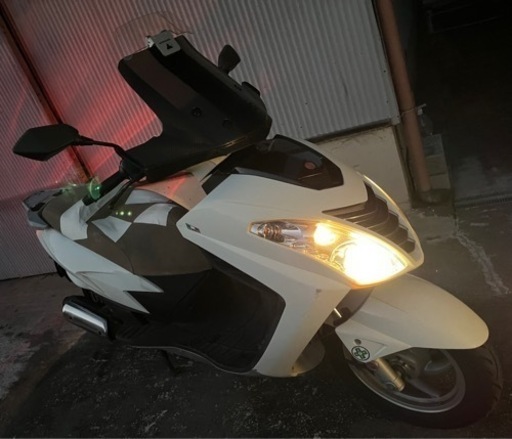 イタリア製 マラグーティ ブログ 125 原付2種 125cc シートはご自身で張り替えてください