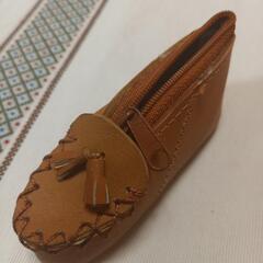 【新品未使用】革細工　くつ型小物ケース　2個セット①の画像