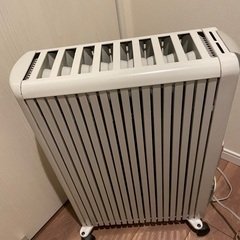 デロンギオイルヒーター1500W、タイマー機能