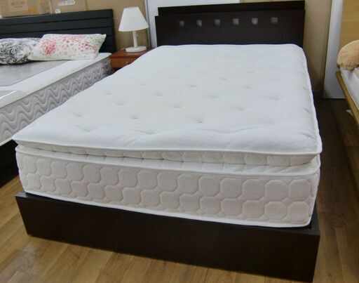 R052 大地コーポレーション セミダブルベッド、ライト・引出し・コンセント付 USED