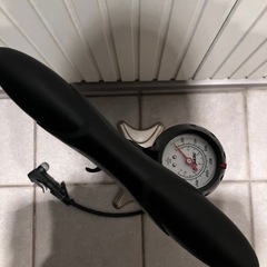 自転車 クロスバイク 値段交渉 ジャイアント 空気入れ 空気圧