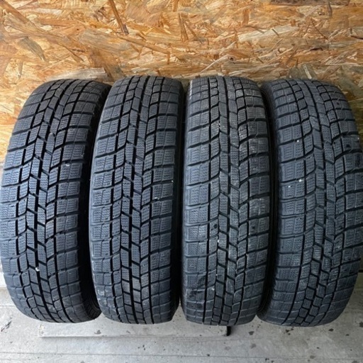 バリ山　GOODYEAR グッドイヤー　ICENAVI6 165/65R14 スタッドレス タイヤ　2020年製　14インチ