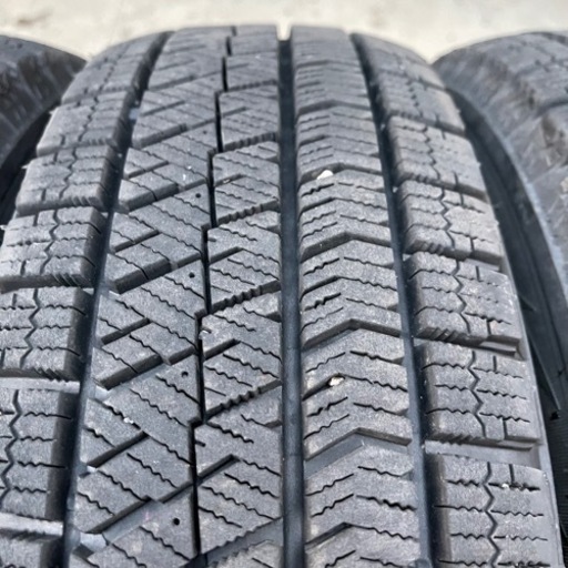 超極上タイヤ　BRIDGESTONE ブリヂストン　ブリジストン　VRX2 155/65R13 スタッドレス タイヤ　2018年　13