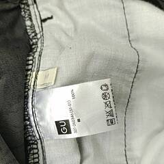 ユニクロ　7分丈パンツ　メンズＭの画像