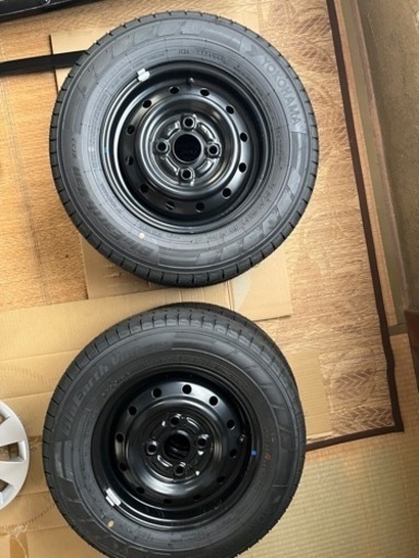 エブリィ　da17v 新車外し純正ホイールバン用タイヤホイールキャップセット