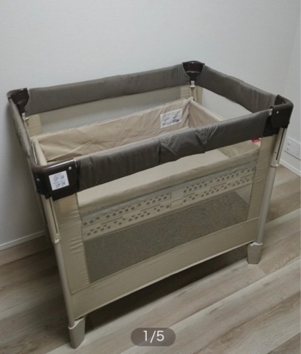 【ほぼ新品・収納ケース付】ベビーベッド　アップリカ ココネルエアー