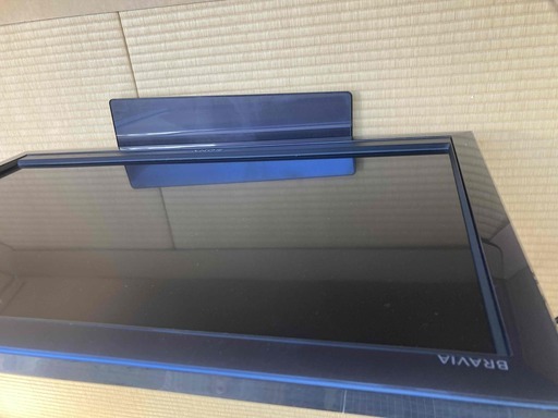 2009年製　32型SONY BRAVIA　機種名KDL-32F5