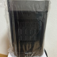 ★コンパクトなセラミックファンヒーター★持ち運び便利!2秒で暖か...
