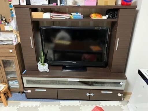 テレビボード　　左右収納付き枠型テレビボード