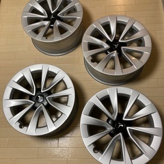 テスラモデル3純正ホイール