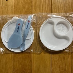 バスタオル、離乳食容器セット【値下げしました】の画像