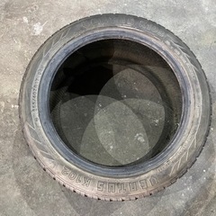 255-40R17 VENTUS K120中古 2本の画像