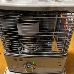 2012年製　トヨトミ石油ストーブ　箱あり