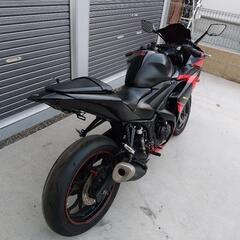 YAMAHA　YZF-R25　人気のマッドブラックカラー　 兵庫県　加古川の画像