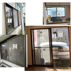 木造住宅解体後のアルミサッシ複数の画像