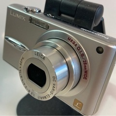 【新品同様】Panasonic LUMIX FX DMC-FX30-S／SDカード／純正ケース／箱／付属品の画像