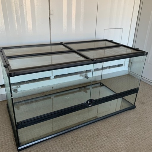 爬虫類ケージ17