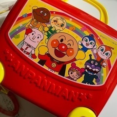 【全てお譲り決定済新品。数個お譲りOK】アンパンマン　コロコロトランク