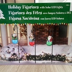 holiday figurines with solar LED lightsの画像