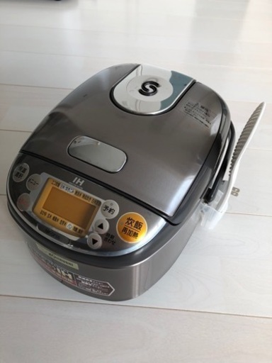 炊飯器 ZOJIRUSHI 象印 NP-GE05