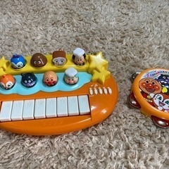 アンパンマンキーボードとタンバリンセット