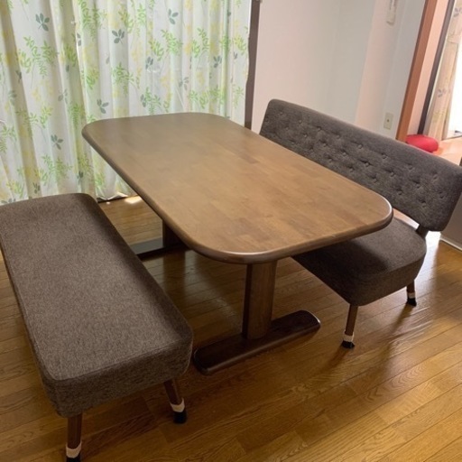 ダイニングテーブルセット