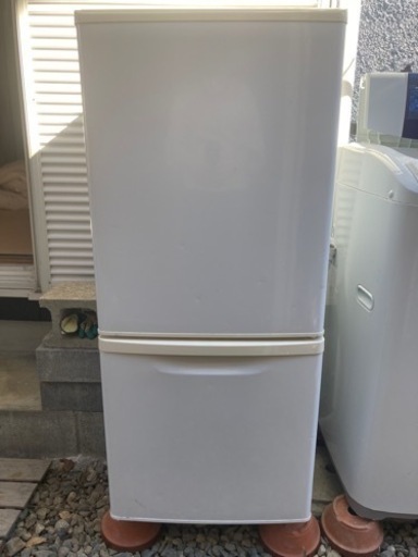 Panasonic 2011年製　冷蔵庫　中古　138L