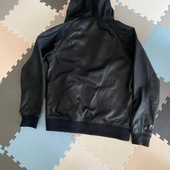 AZULのフェイクレザーの画像