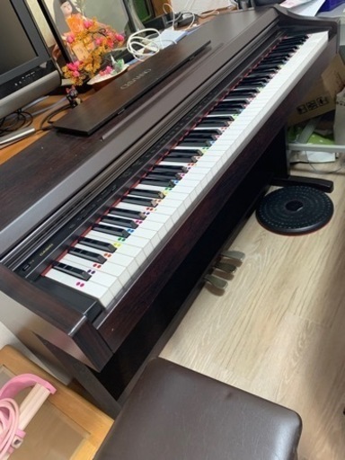 電子ピアノ椅子付き